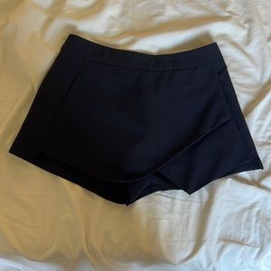 Forever 21 Skort. Size: Small. Color: Navy.